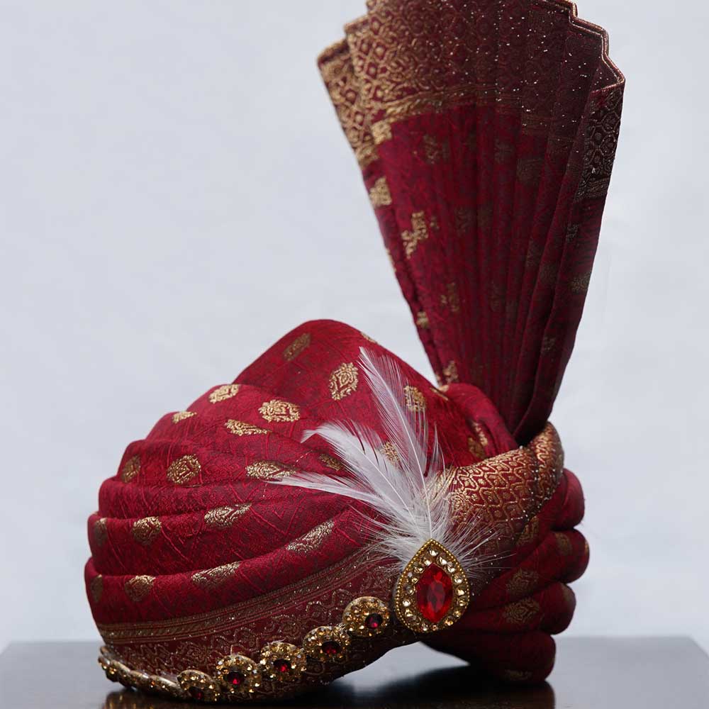 Short Aitchison Turban in Maroon