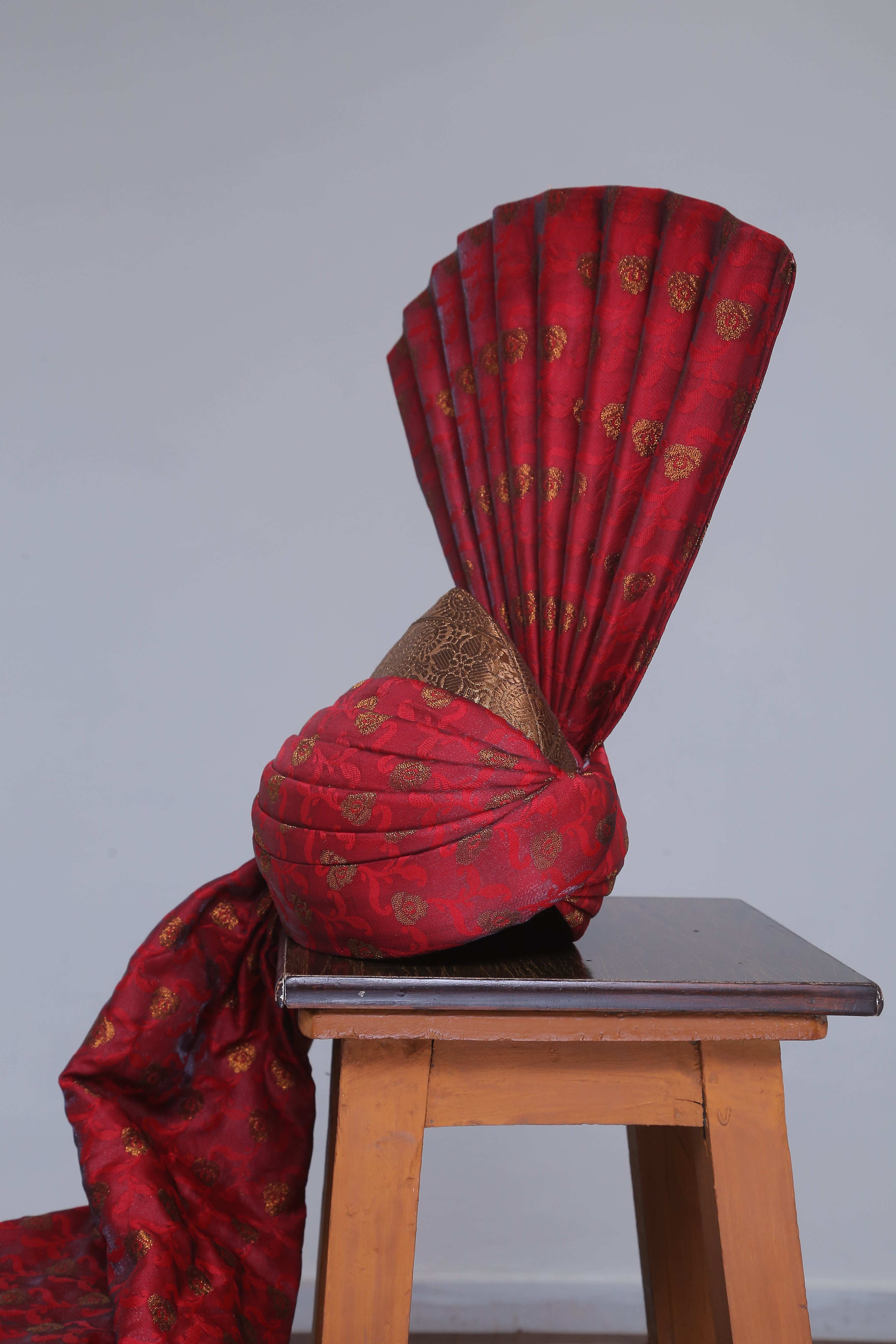 Jamawar Red Gold Chandi Cap Aitchison Turban