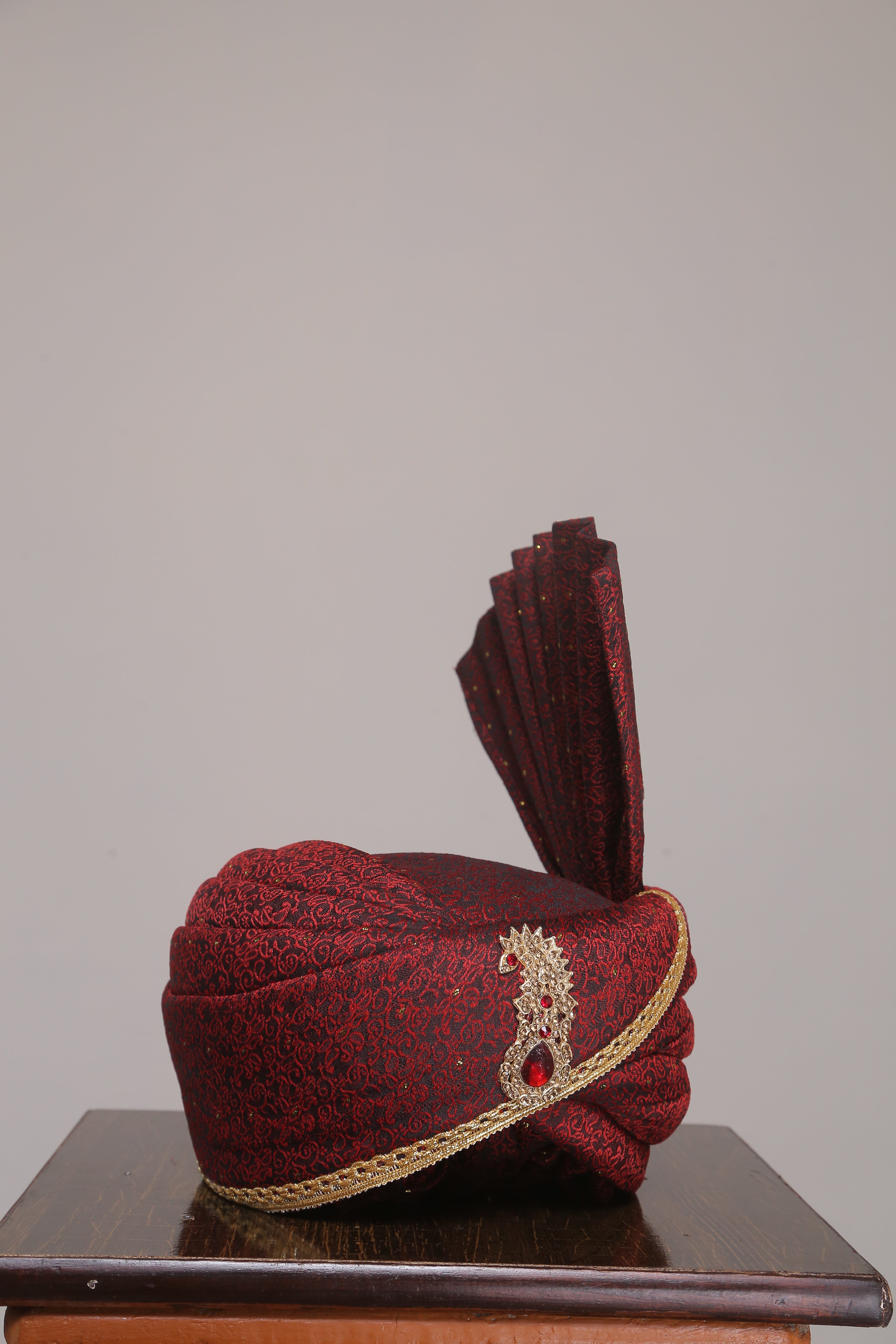 Rajasthani Pagdi Long Tail Brooch Lace