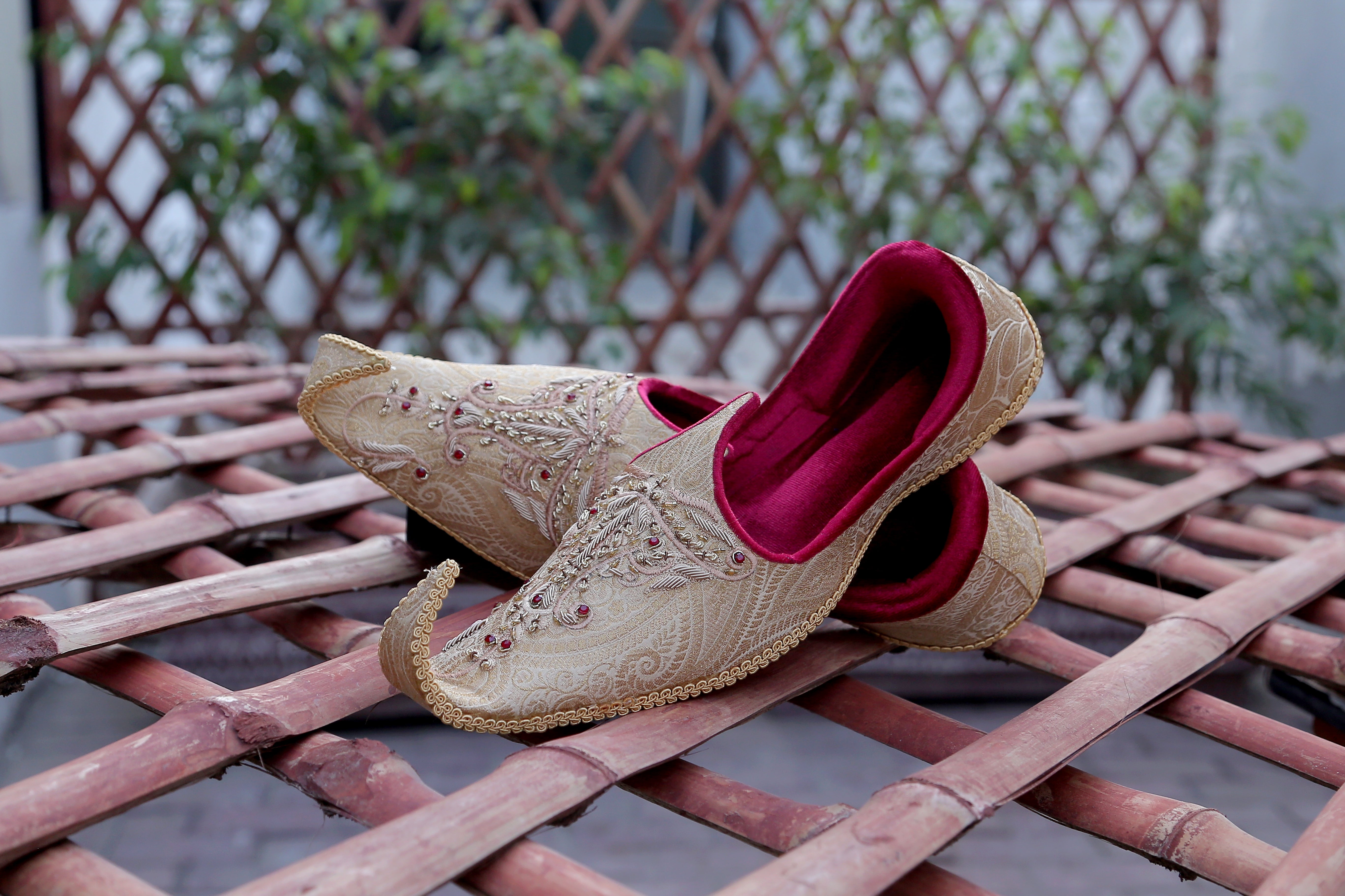 Groom Traditional Gold Notch Khussa